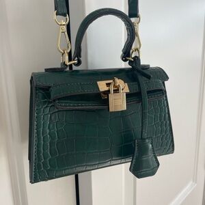 Princess Polly Crossbody Bag